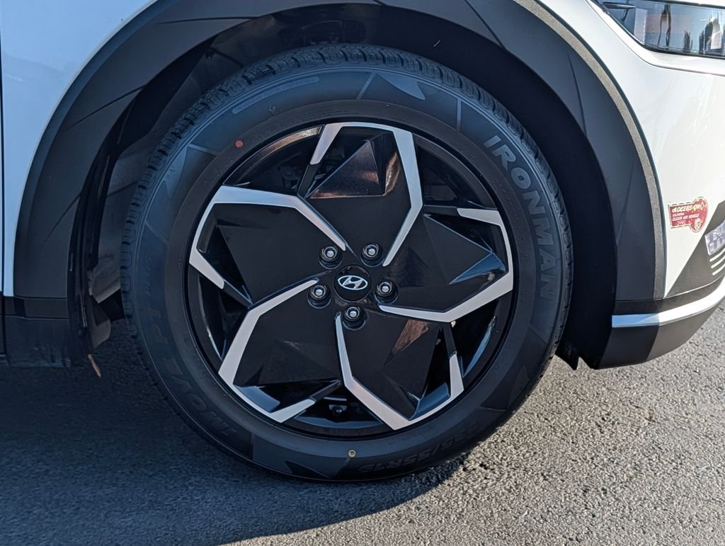 2024 Hyundai IONIQ 5 SEL - Photo 8