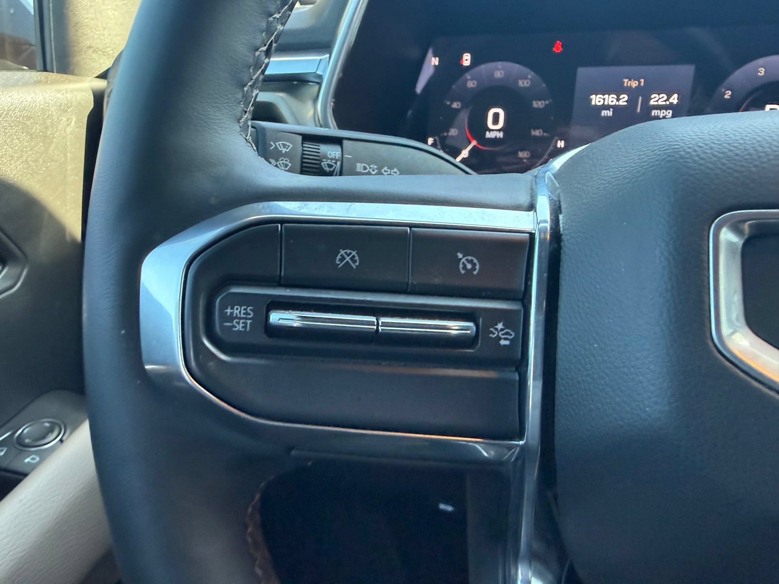 2024 GMC Canyon Denali - Photo 19