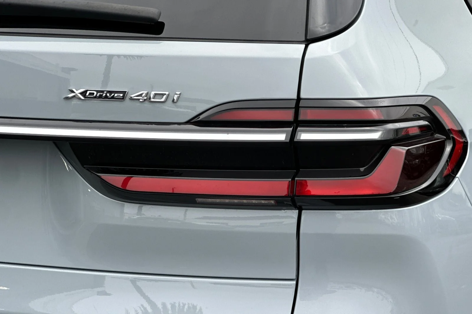 Used 2023 Brooklyn Grey Metallic BMW xDrive40i image 27