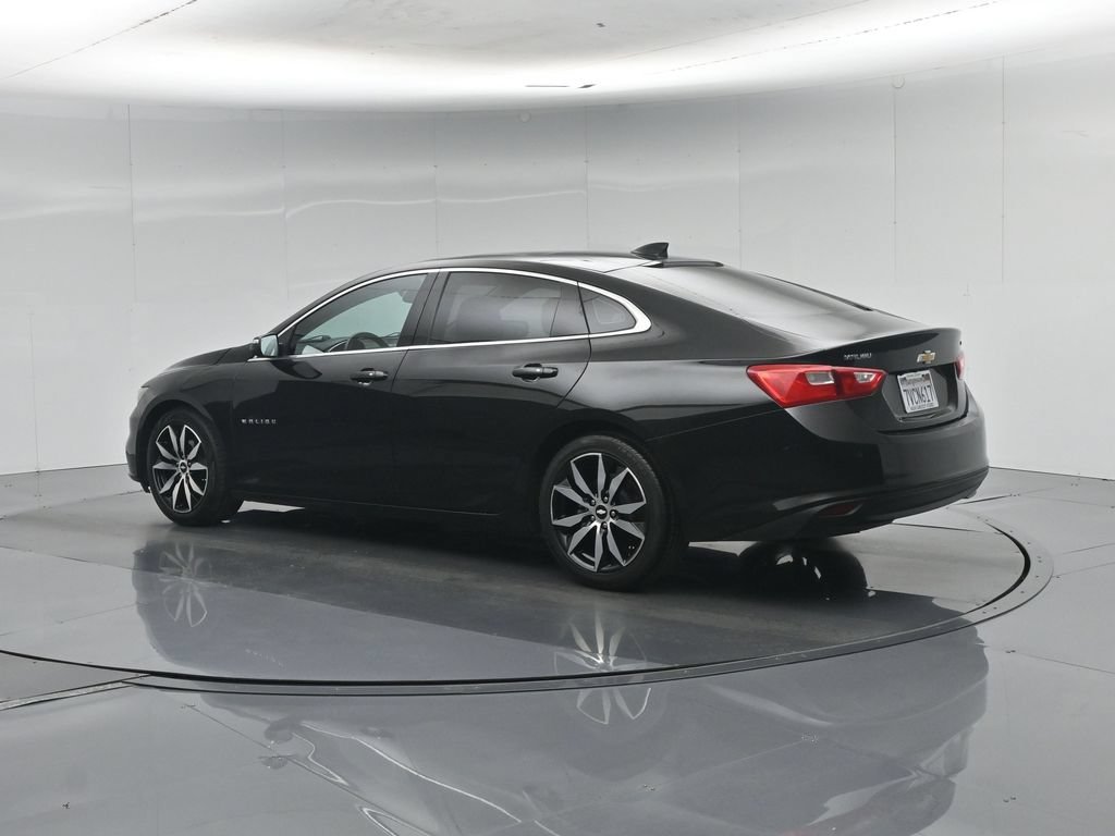 Used 2017 Black Chevrolet LT image 7