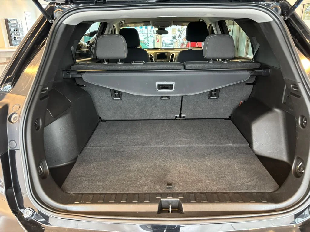 Used 2021 Black Chevrolet LT image 33