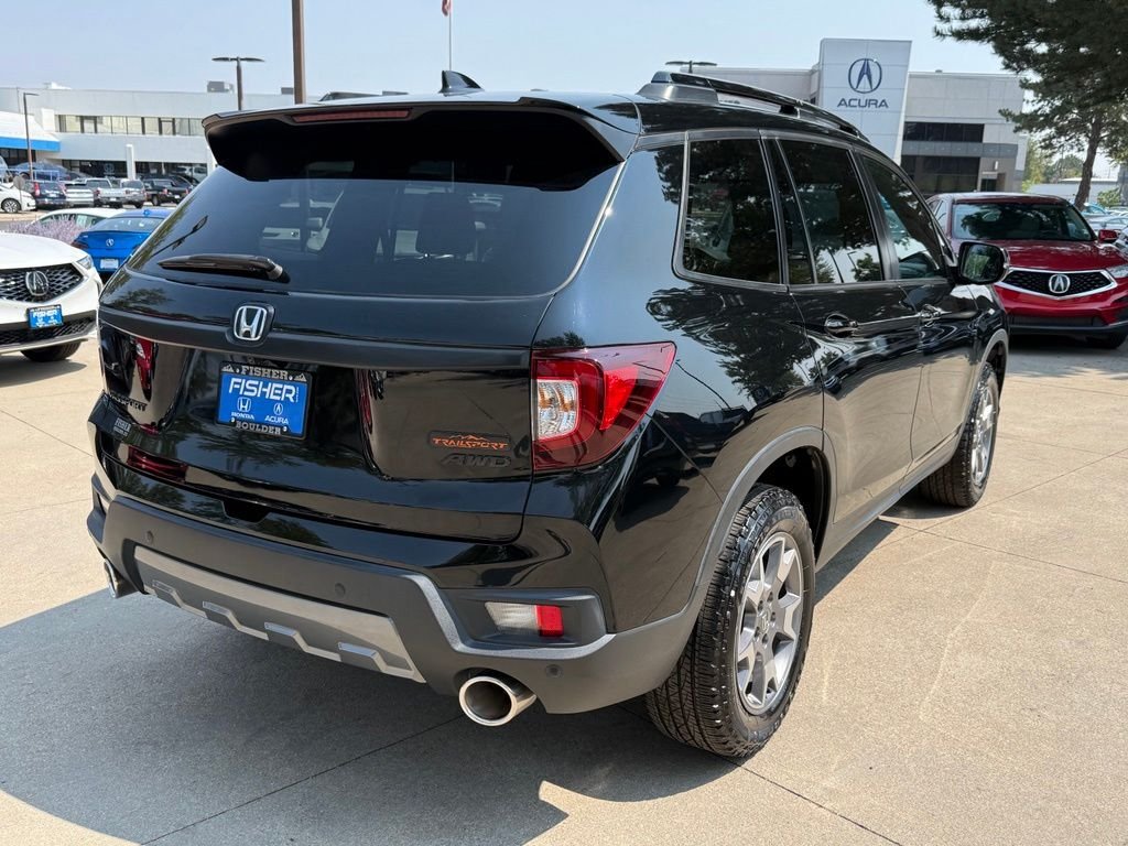 Used 2023 Obsidian Blue Pearl Honda TrailSport image 4