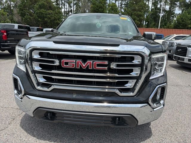 Used 2022 Black GMC SLT image 8