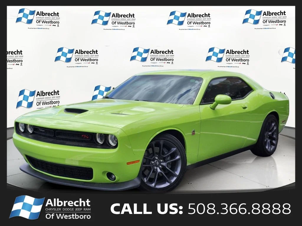 2023 Dodge Challenger R/T Scat Pack's photo