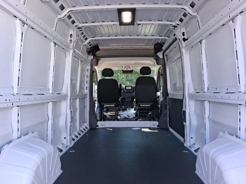 New 2026 Bright White Clear-Coat Exterior Paint RAM High Roof image 25
