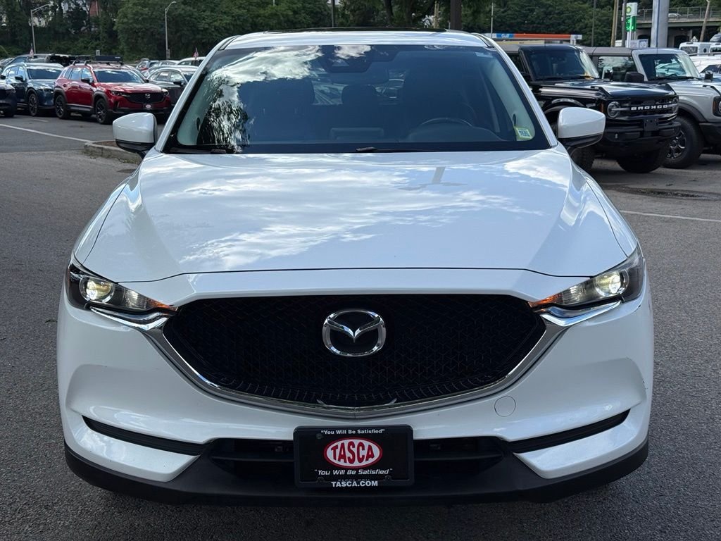 Used 2017 White Mazda Touring image 3