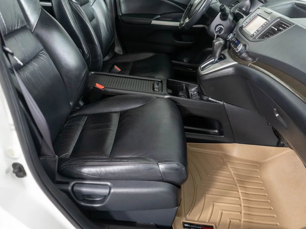 Used 2013 White Honda Touring image 8