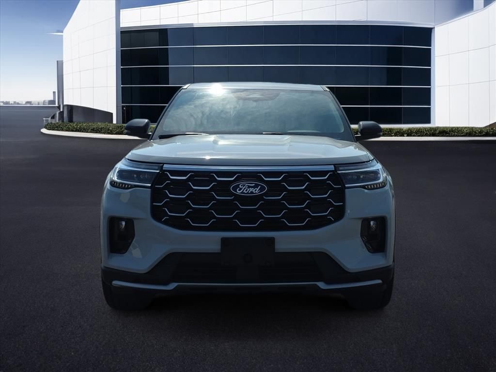 New 2027 Avalanche Gray Ford Platinum™ image 2