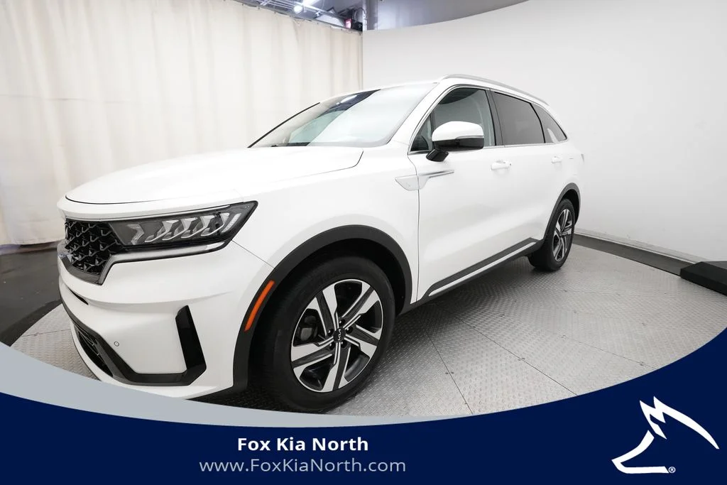 Used 2023 White Kia EX image 1