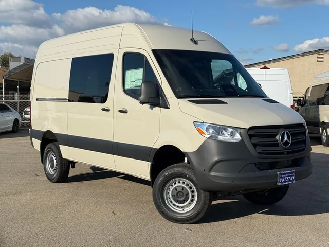 2026 Mercedes-Benz Sprinter 2500 Cargo 144 WB