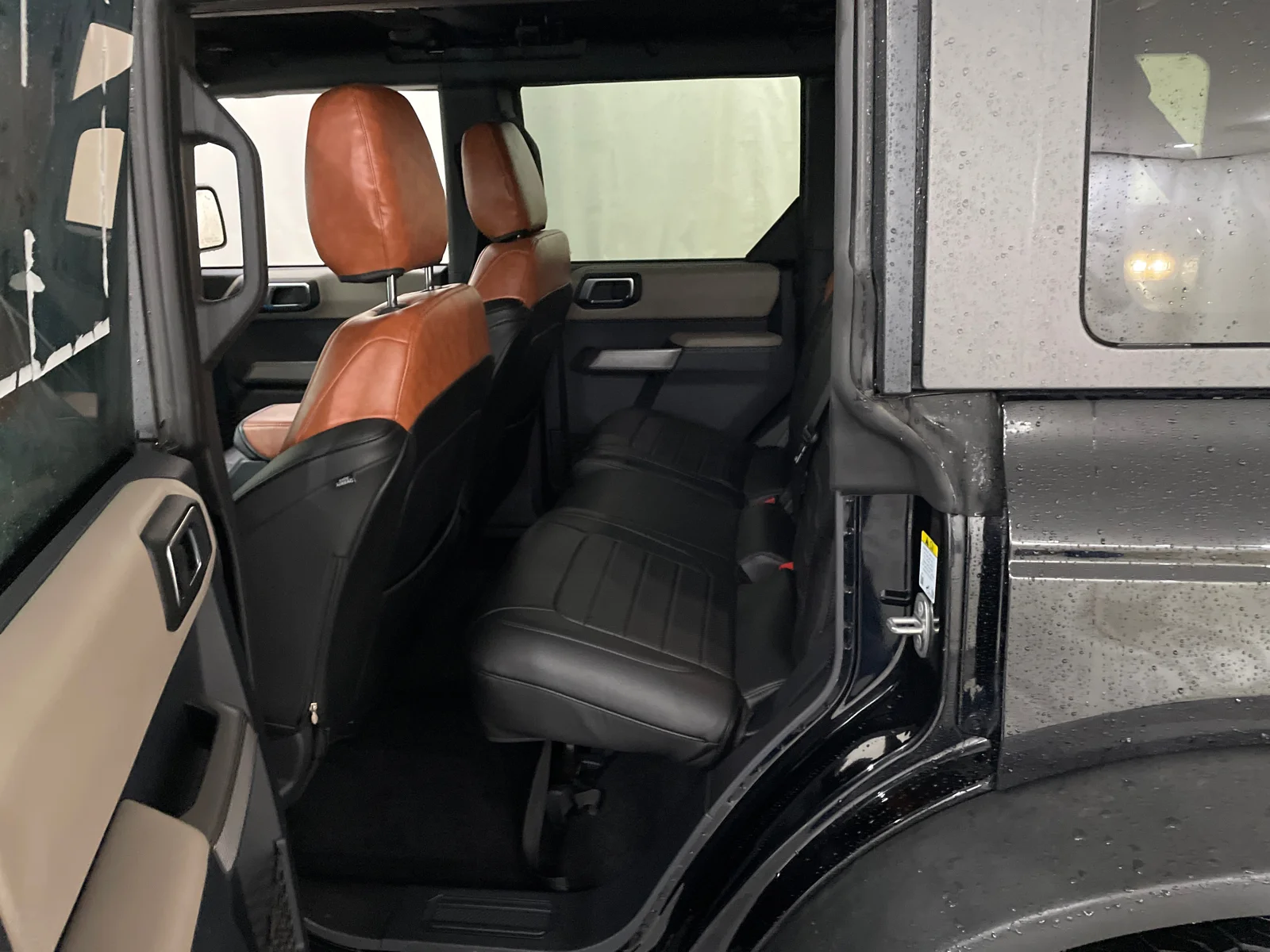Used 2023 Shadow Black Ford Wildtrak image 30