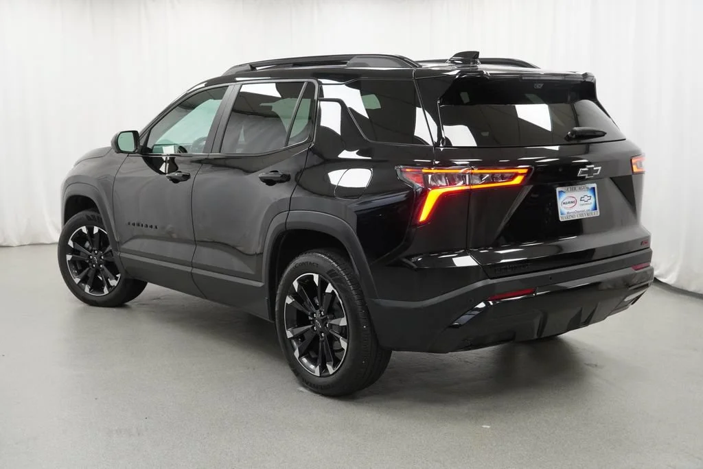 Certified Used 2025 Mosaic Black Metallic Chevrolet RS image 6