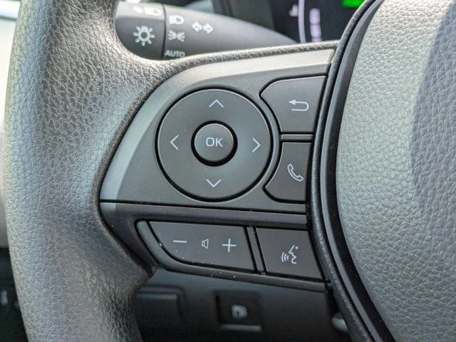 2026 Toyota Corolla LE - Photo 22