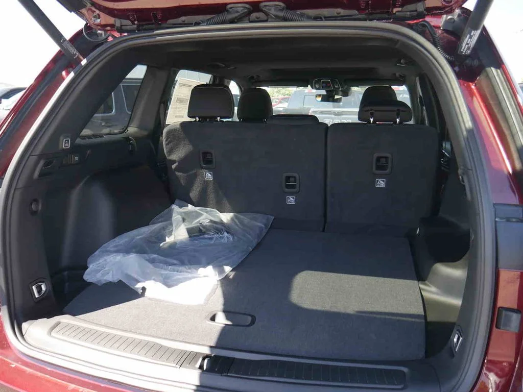 New 2026 Red Jeep Laredo X image 8