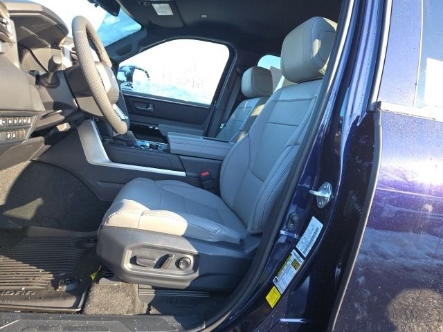 2026 Toyota Tundra Limited - Photo 14
