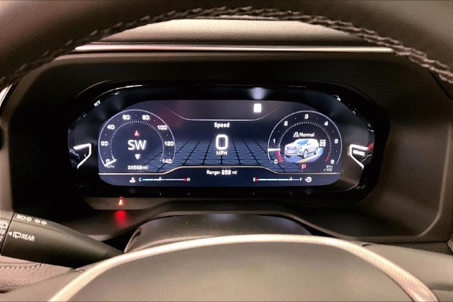 Used 2023 Onyx Black GMC Denali image 29