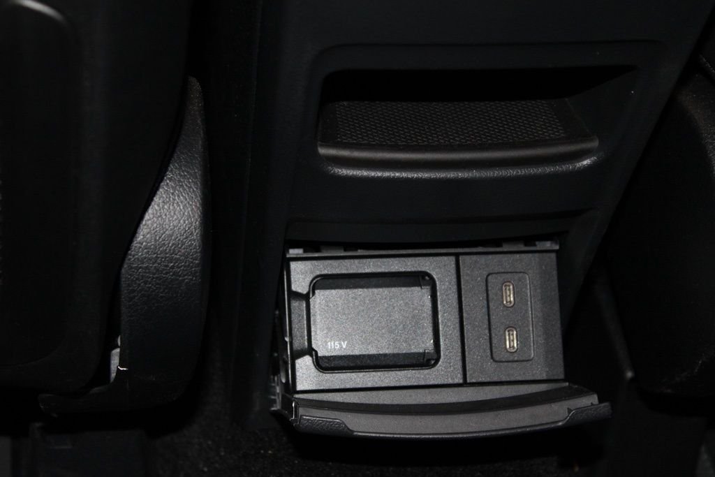 Certified Used 2026  Mercedes-Benz GLB 250 image 28