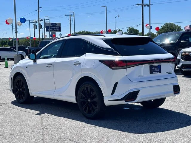 Used 2024 White Lexus 500h F SPORT Performance image 5