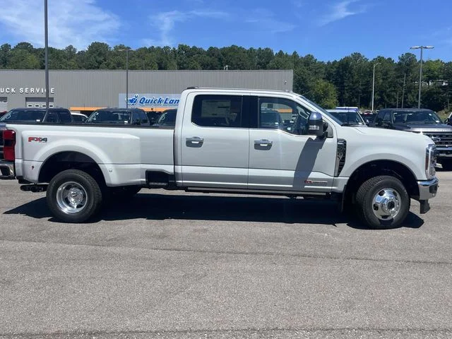 New 2026 Avalanche Ford F-350® Lariat® image 2