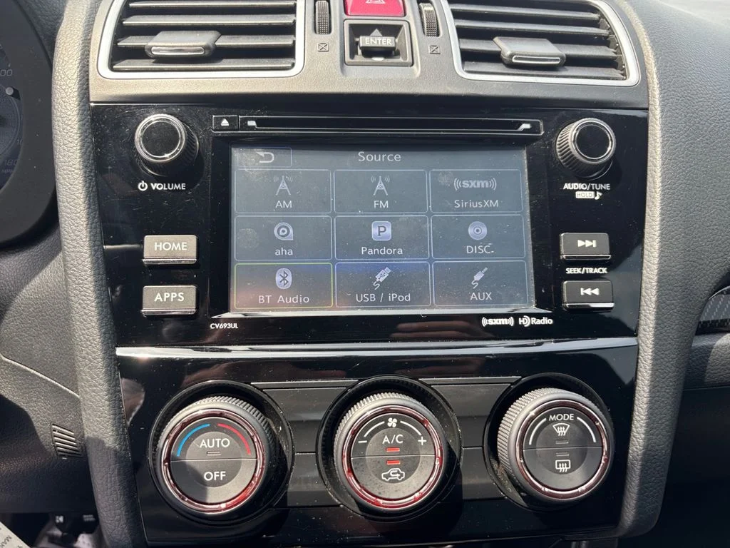 Used 2018 Black Subaru Base image 21