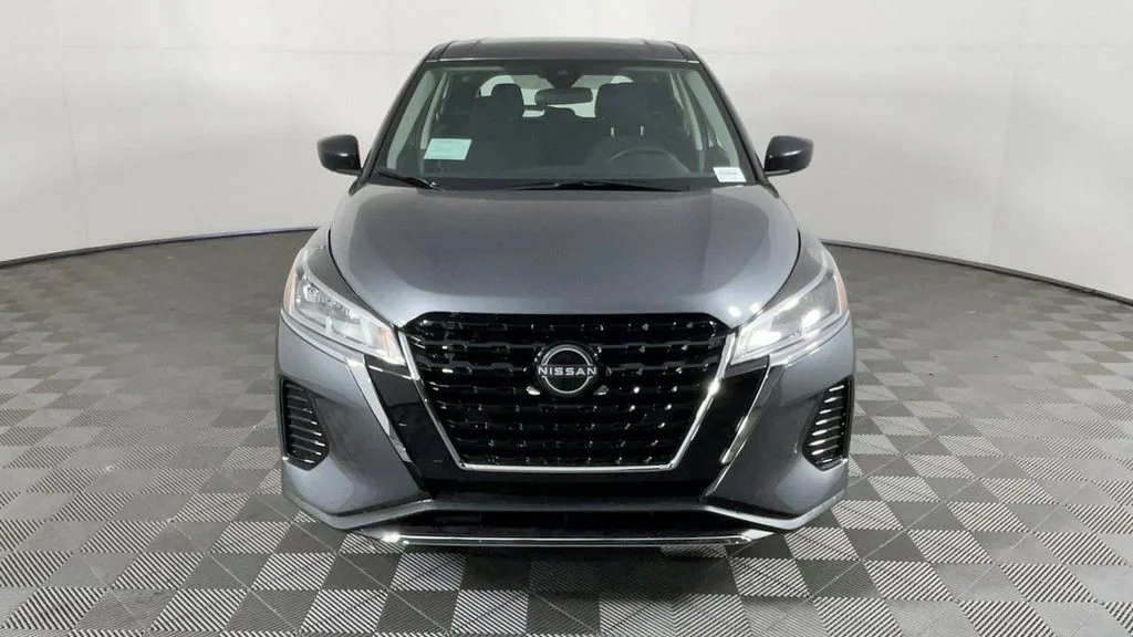 2025 Nissan KICKS PLAY Base - Photo 9