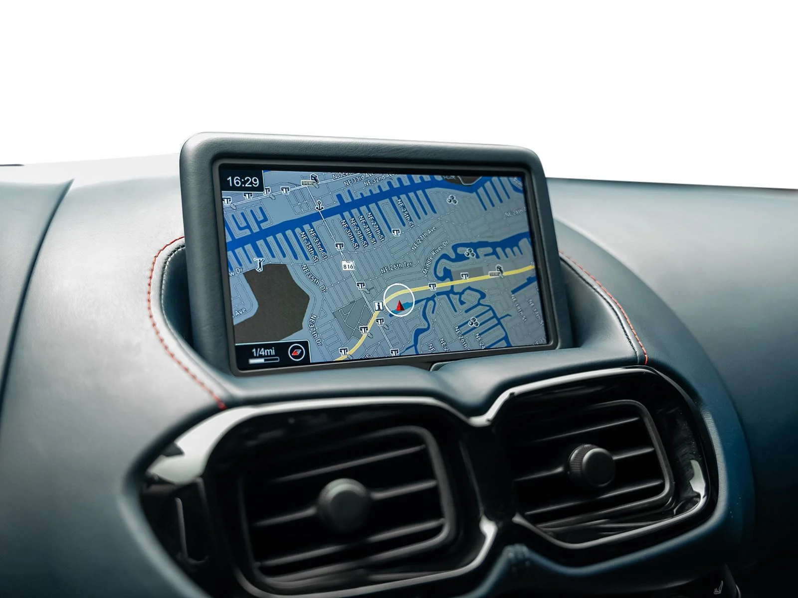 Used 2020 Blue Aston Martin Base image 44