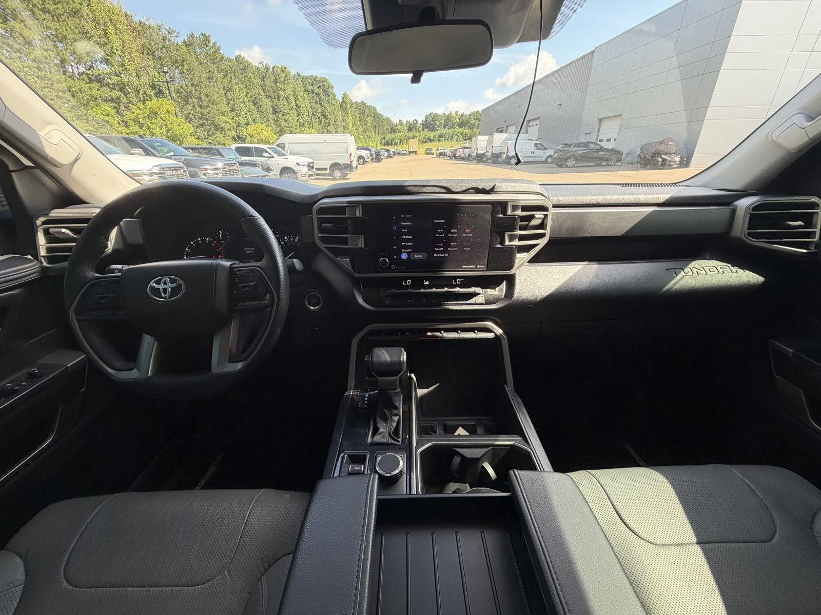 Used 2023 Ice Cap Toyota SR5 image 7