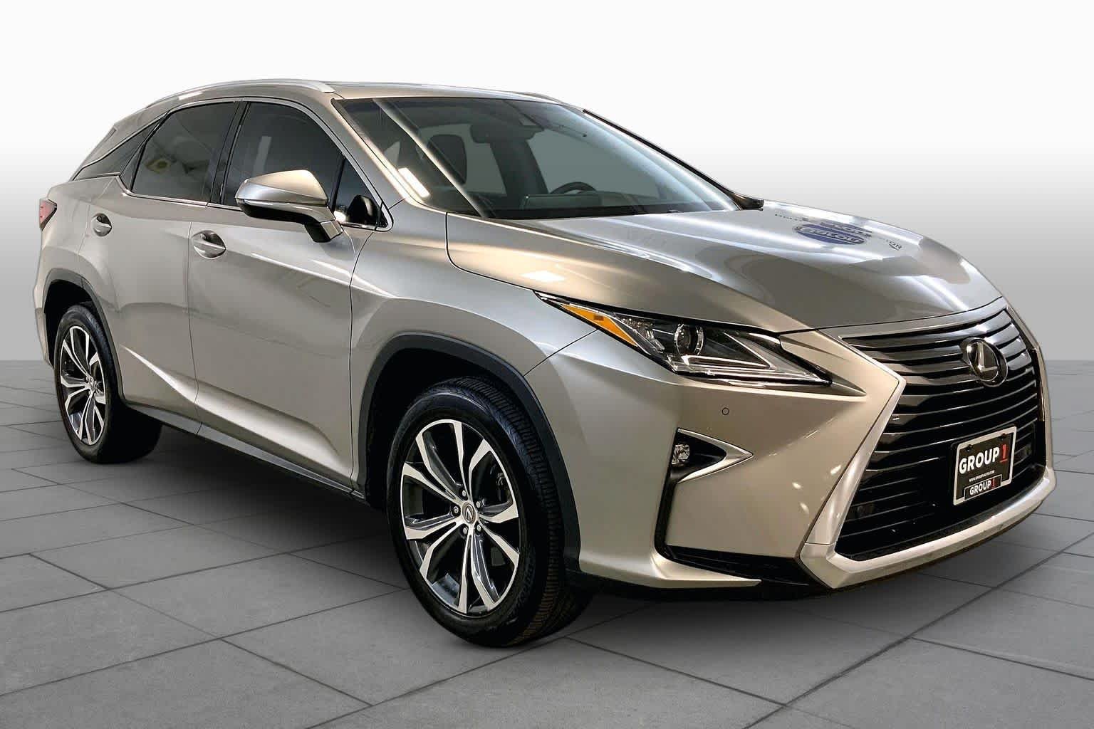Used 2017 Atomic Silver Lexus  image 2