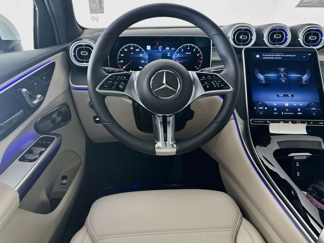 New 2027 Polar White Mercedes-Benz GLC 300 image 23