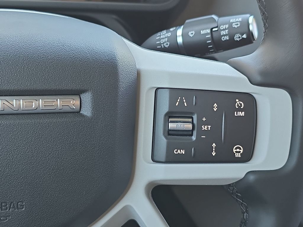New 2026 Borasco Grey LAND ROVER X-Dynamic SE image 19