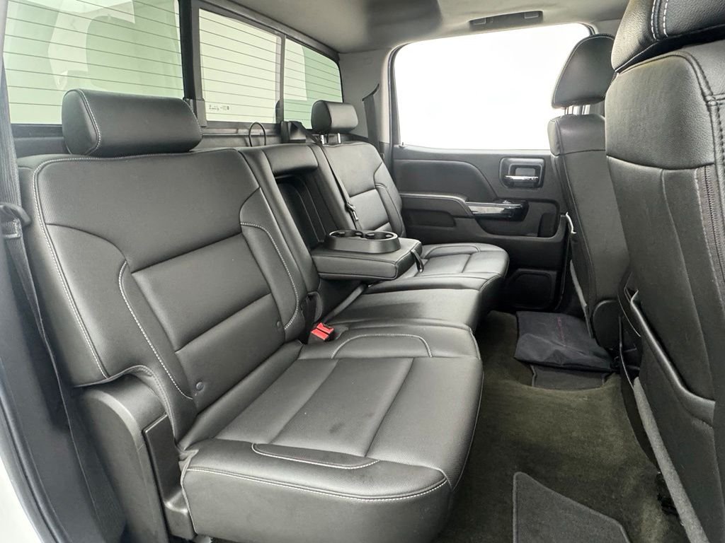 Used 2018 White Frost Tricoat GMC SLT image 38