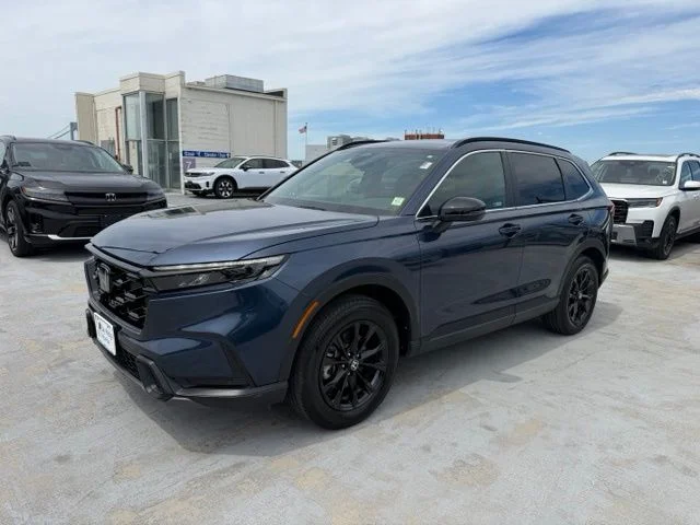 Used 2024  Honda Sport-L image 3