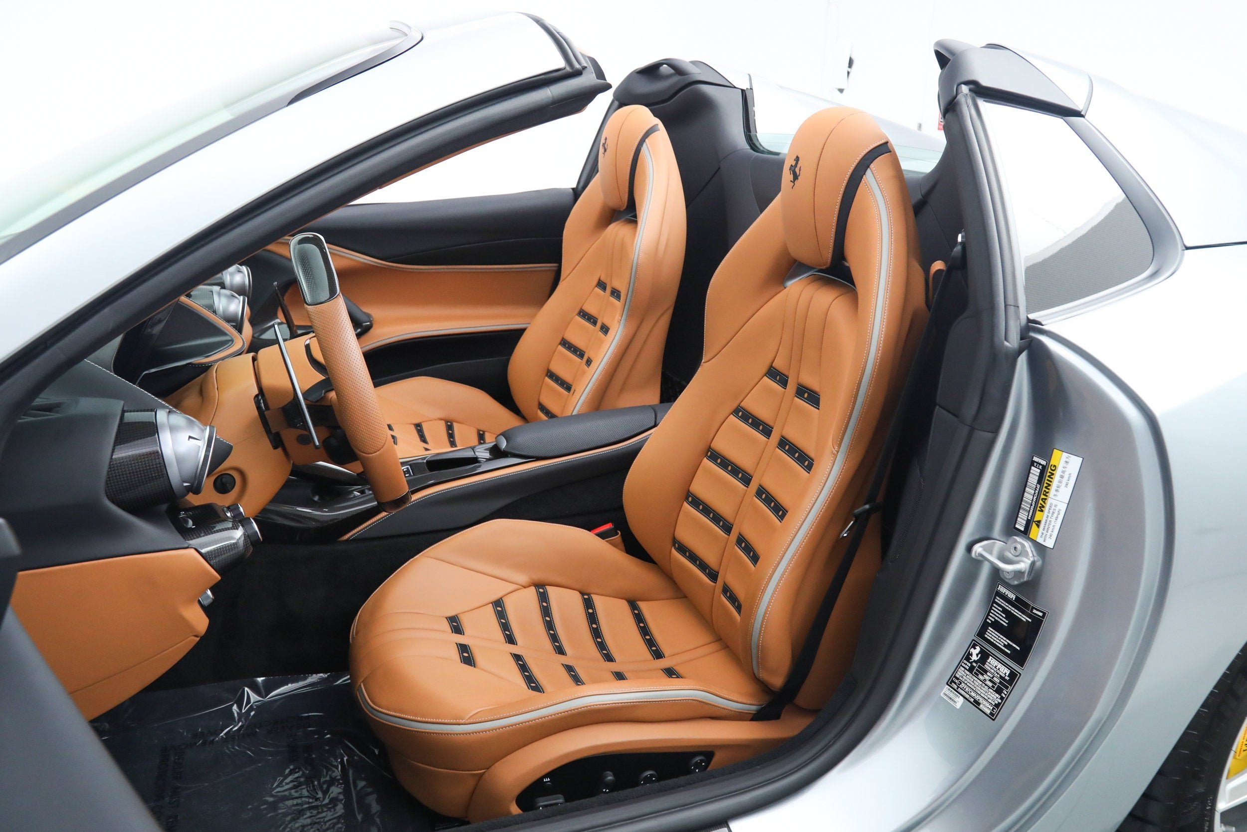 Certified Used 2023 Grigio Titanio Metall Ferrari  image 5