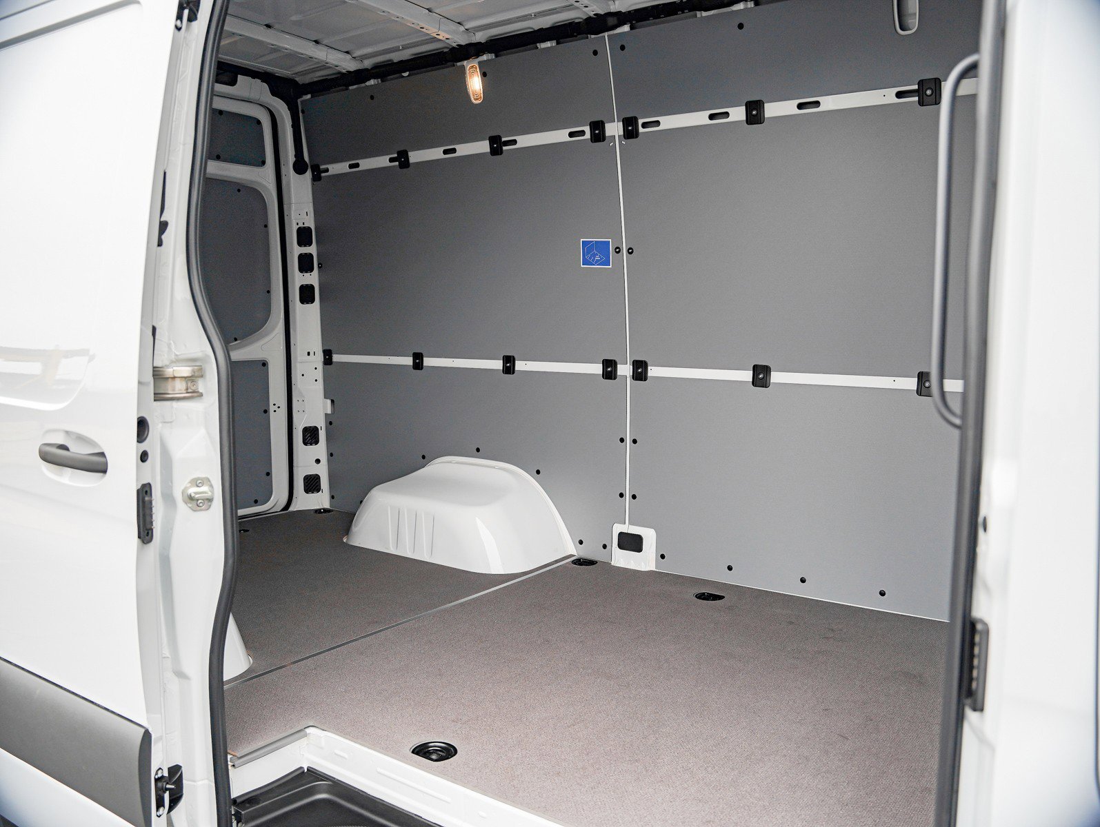 New 2026 Arctic White Mercedes-Benz 3500XD High Roof I4 Diesel HO 144 RWD image 8