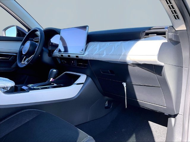 New 2026 Rhodium White Metallic Mazda 2.5 S Select AWD image 9
