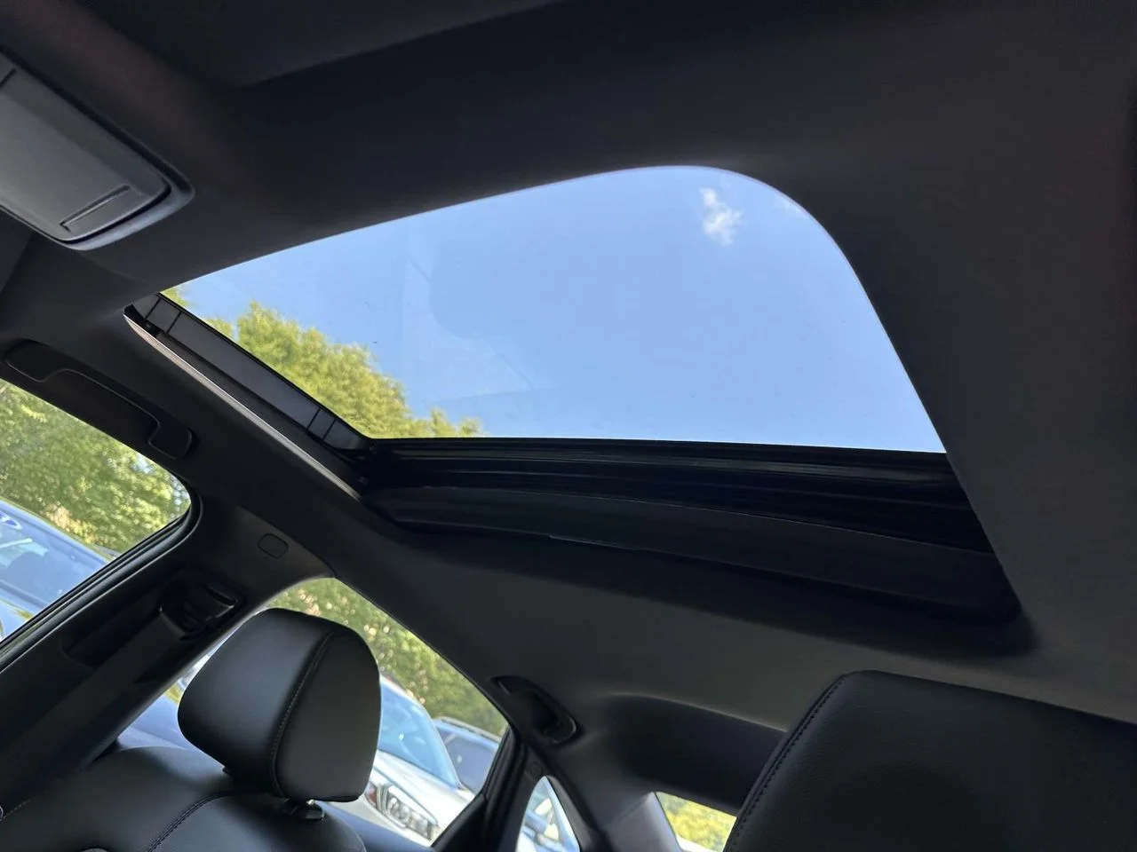 Used 2025 Meteorite Gray Metallic Honda Sport image 22