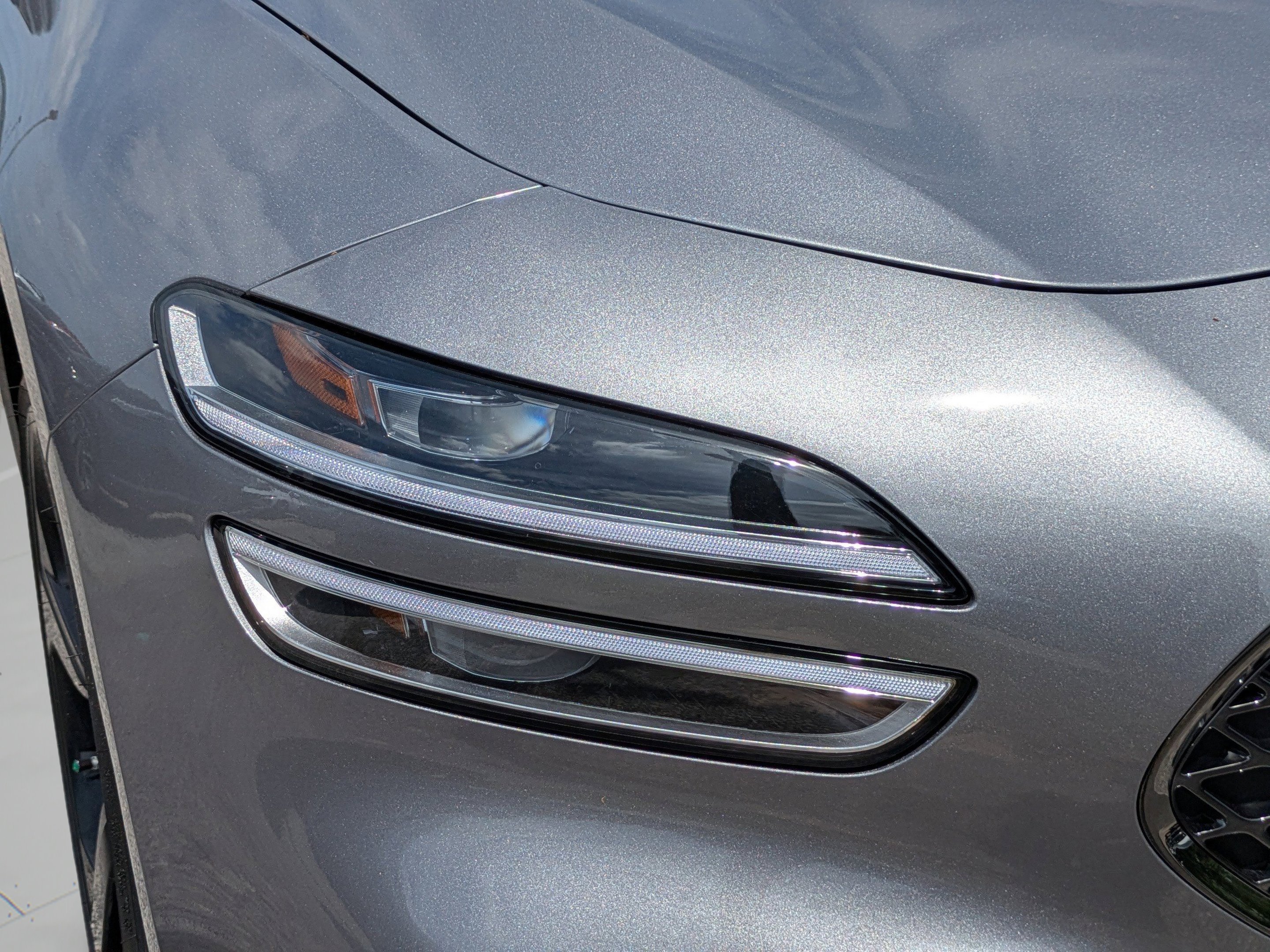 New 2026 Savile Silver Genesis 3.3T Sport Prestige image 11