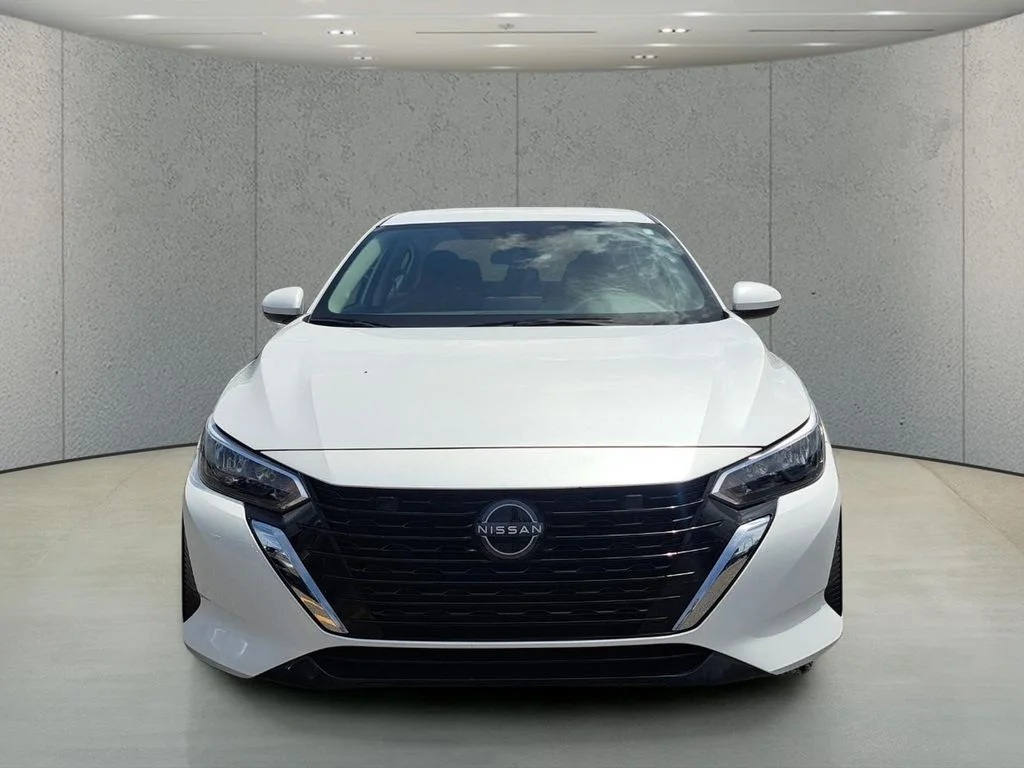 Used 2024 White Nissan SV image 2