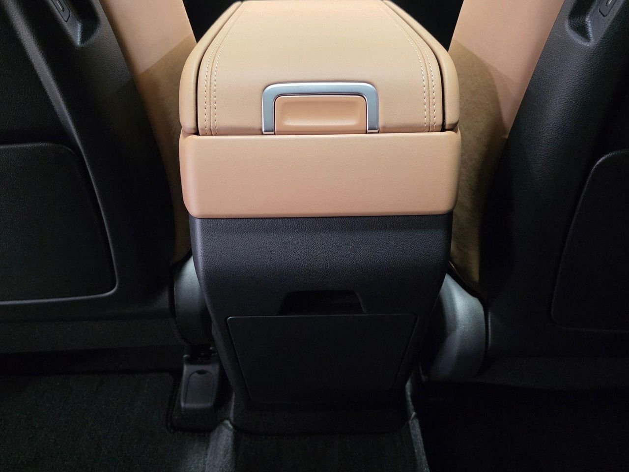 New 2026 Ecotronic Gray Matte Hyundai Calligraphy AWD image 17