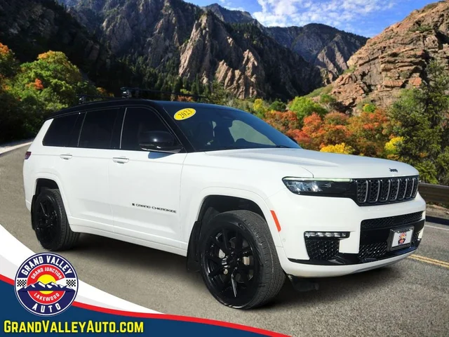 2023 Jeep Grand Cherokee L Summit