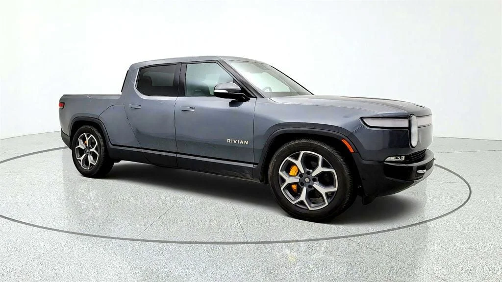 Used 2022 El Cap Granite Rivian Adventure Package AWD image 3