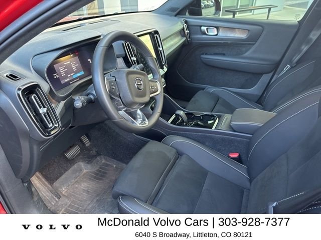 Used 2023 Red Volvo Twin Plus image 6