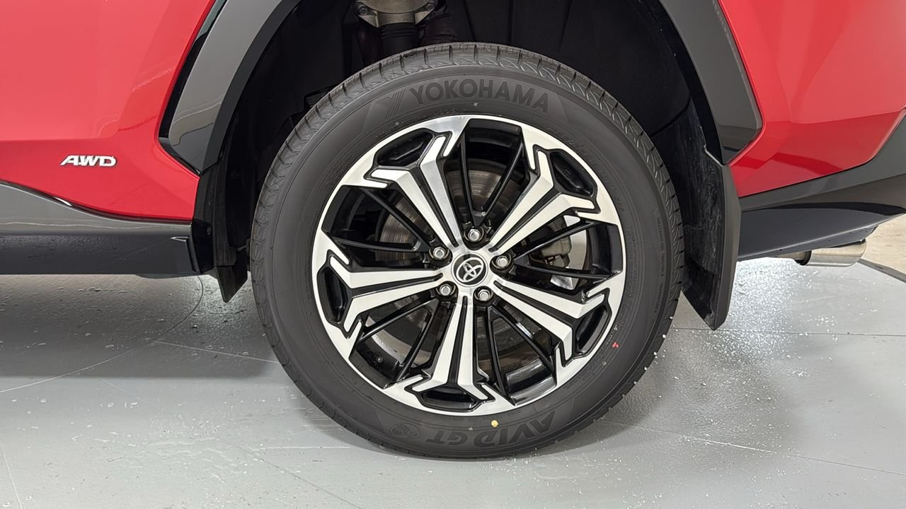 2023 Toyota RAV4 XSE - Photo 23