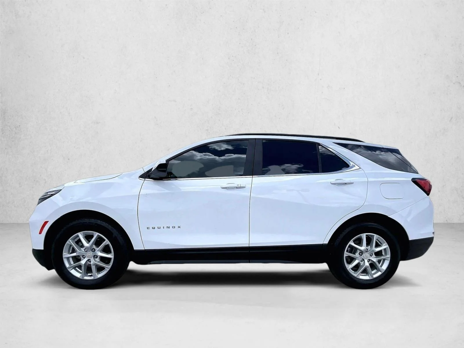 Used 2023 Summit White Chevrolet LT image 6
