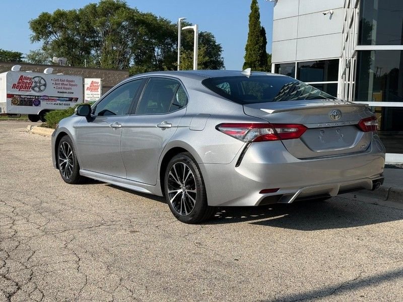 Used 2019 Celestial Silver Metallic Toyota SE image 5