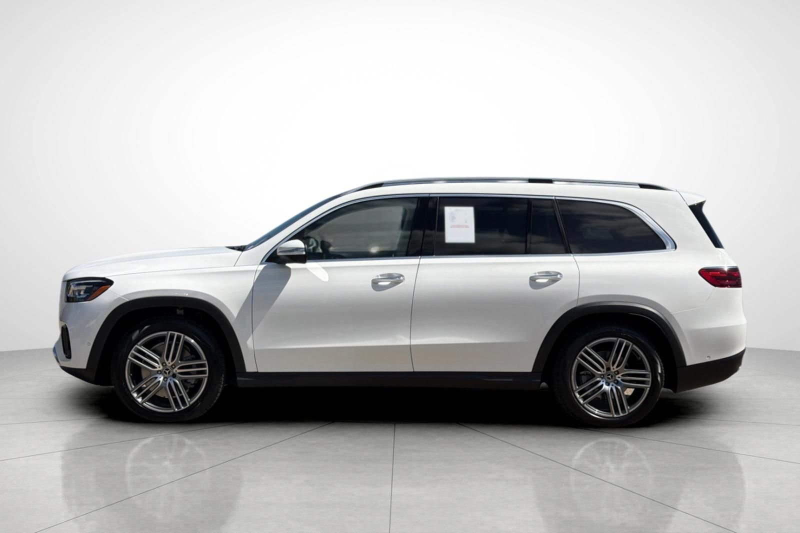 New 2026 Polar White Mercedes-Benz GLS 450 image 33