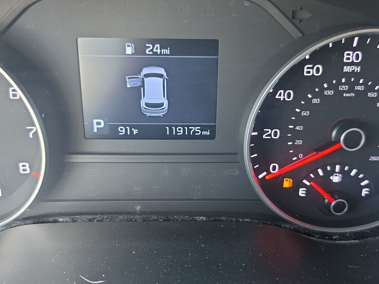 Used 2020 Red Kia LX image 24