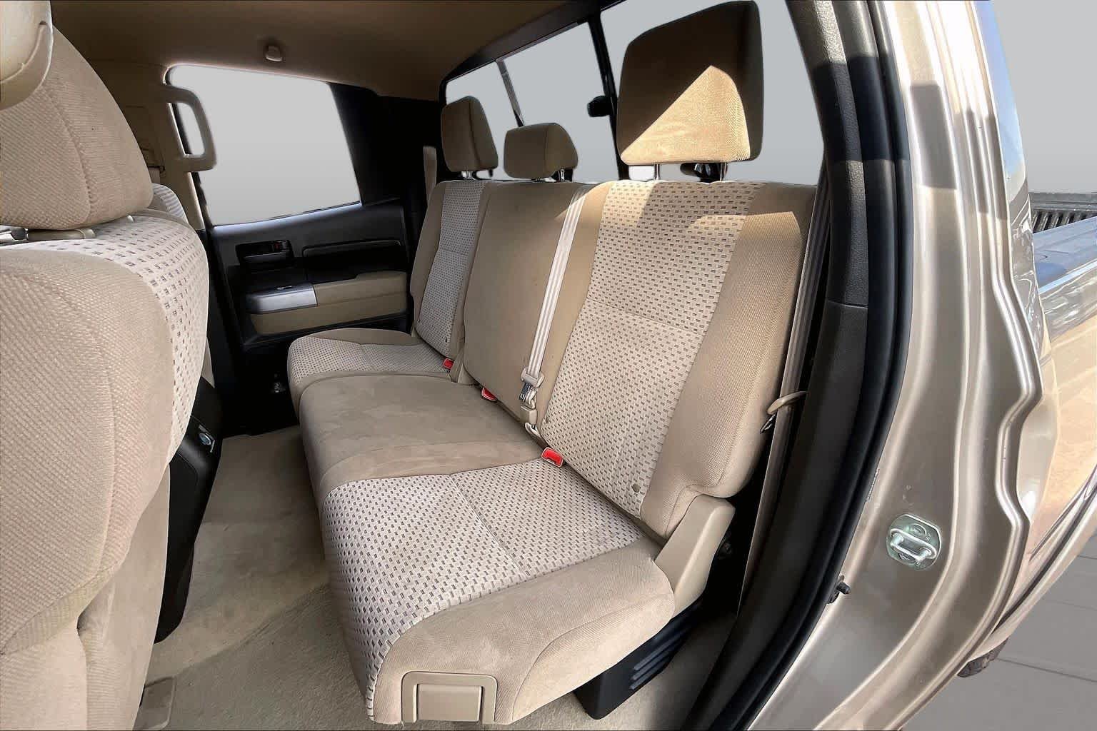 Used 2008 Desert Sand Mica Toyota SR5 image 17