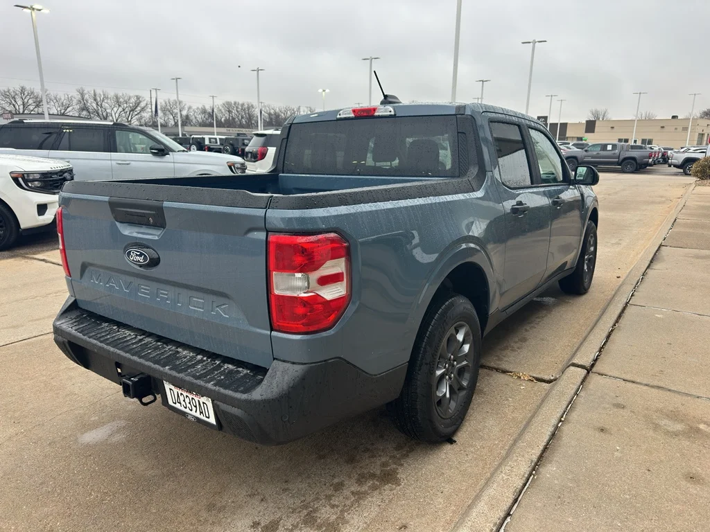 New 2026 Azure Gray Metallic Tri-Coat Ford XLT image 5