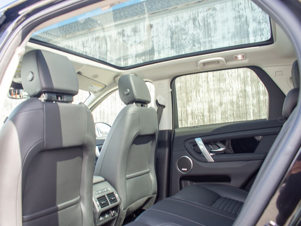 Used 2025 Black Land Rover S image 35
